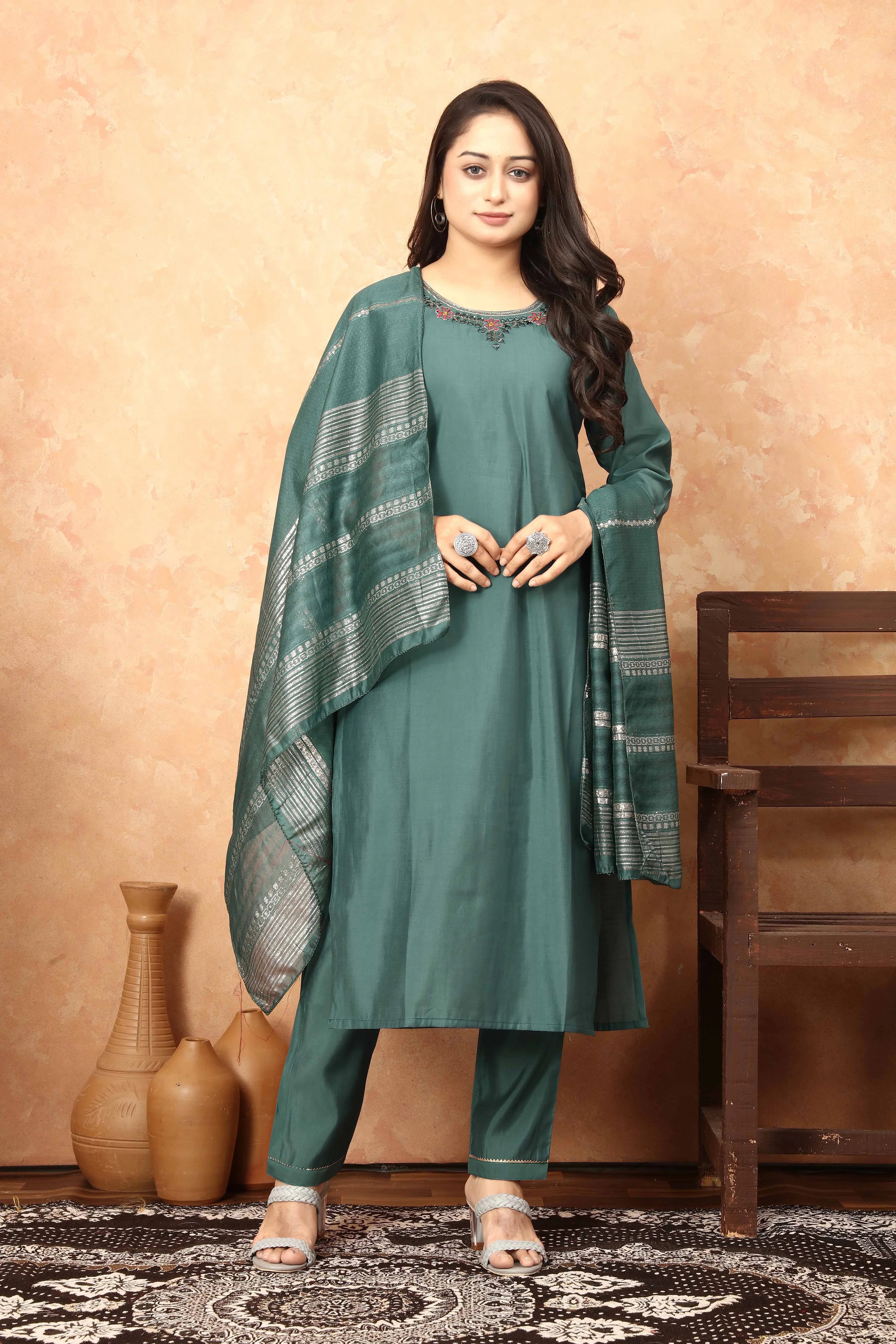 Ayuda Silk Sea Green - Twins Lady