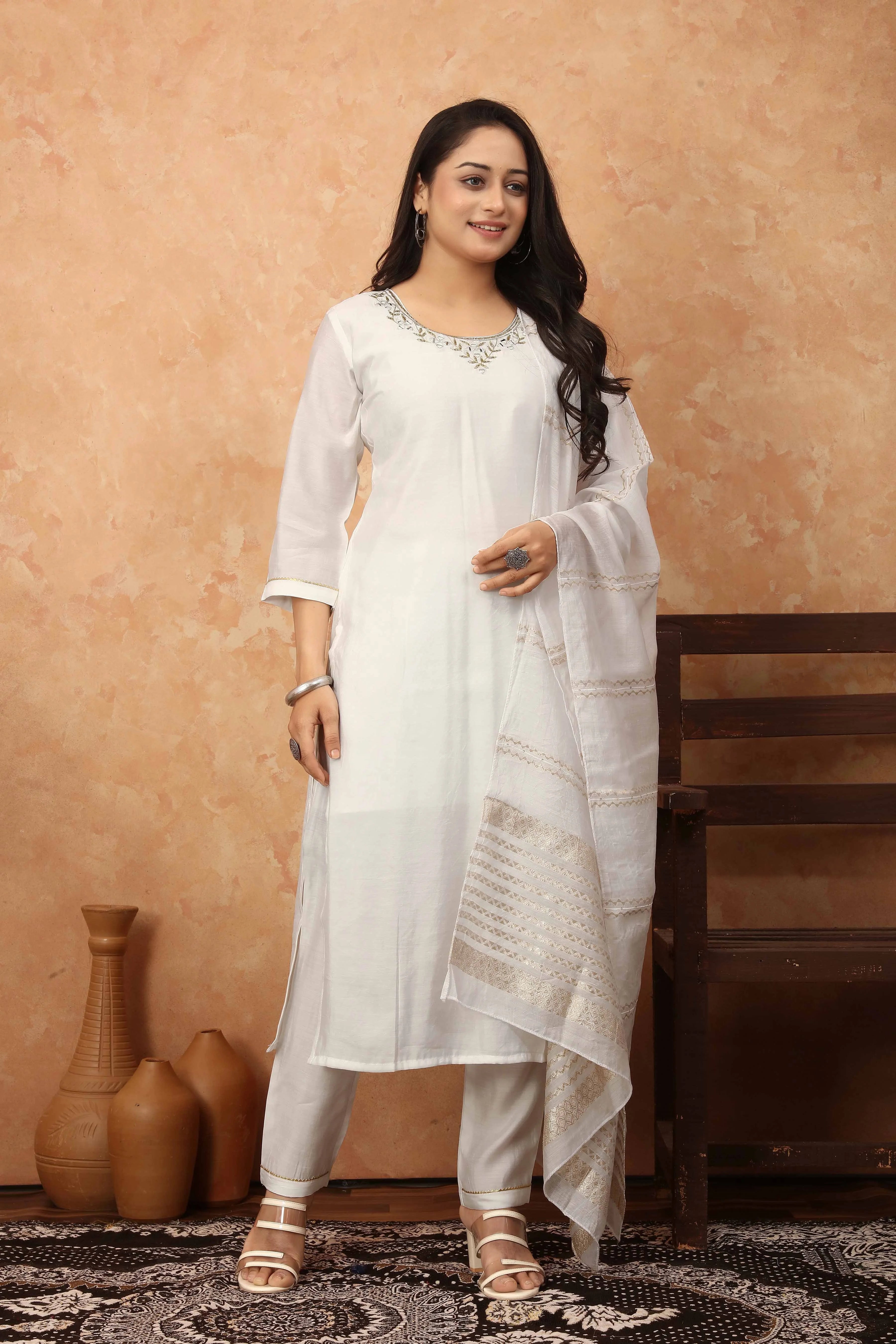 Ayuda Silk White - Twins Lady