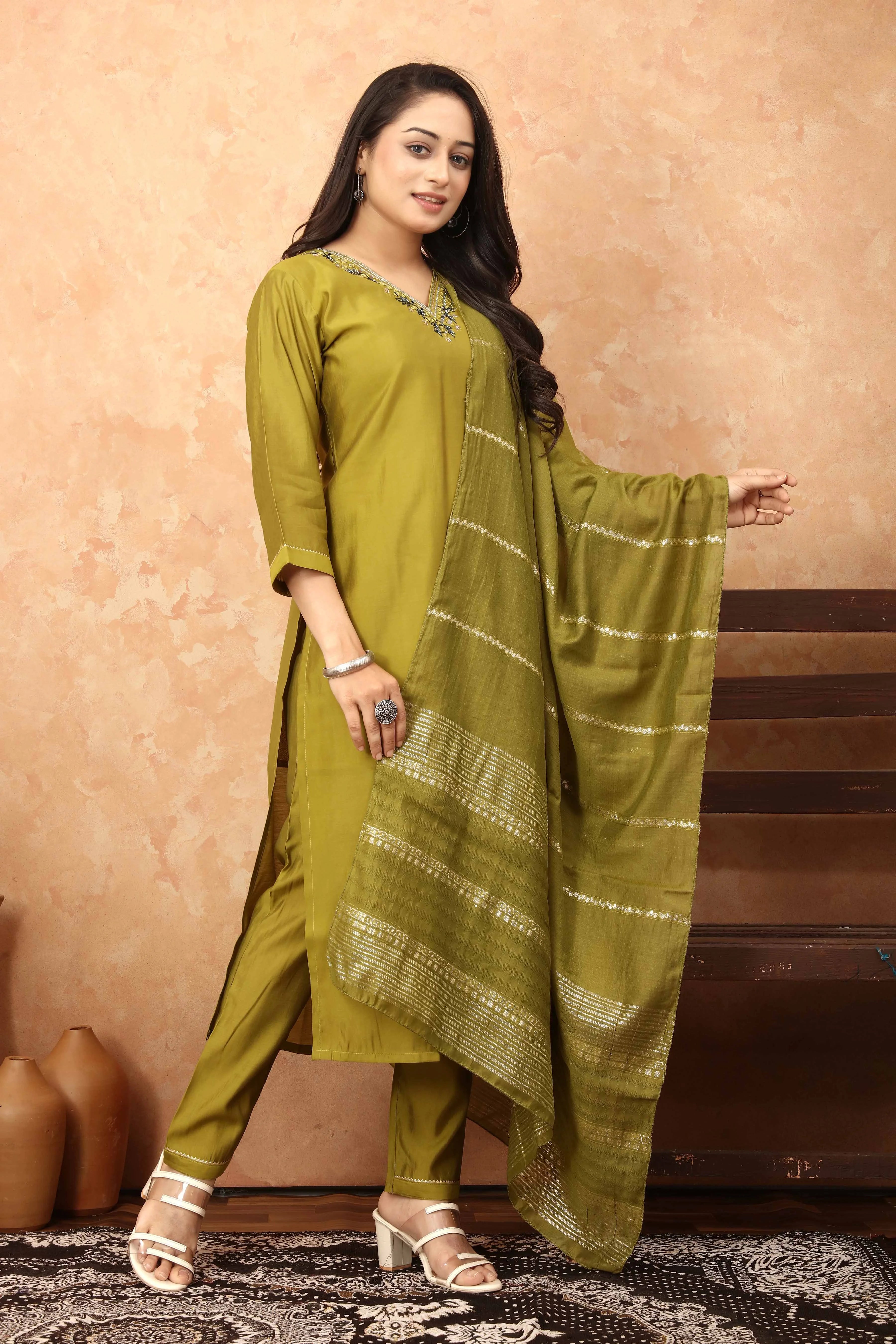 Ayuda Silk Mustard Yellow - Twins Lady